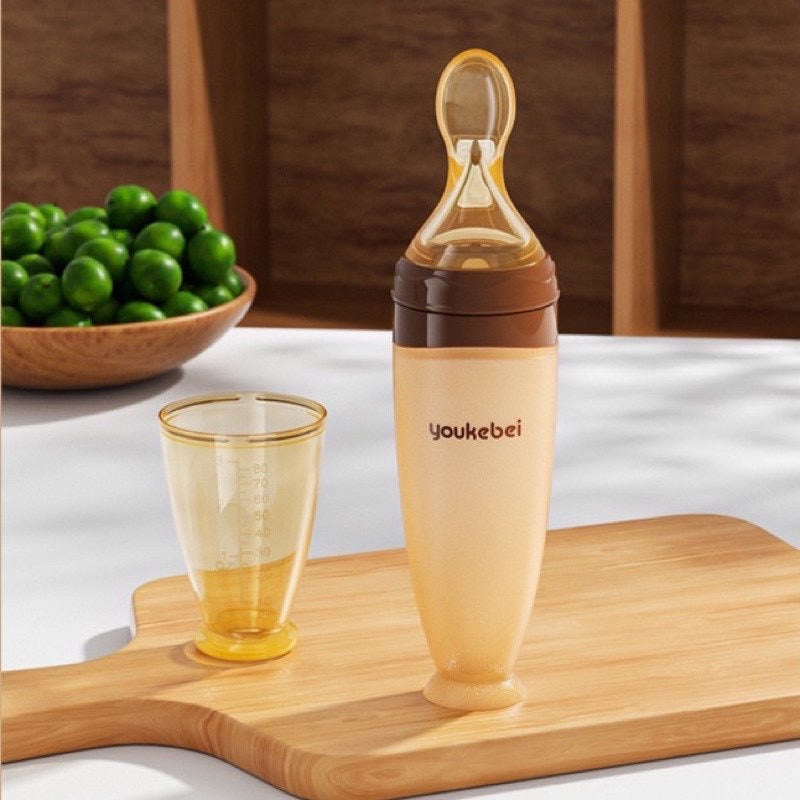 YOUKEBEI Silicone Spoon Bottle with Cover (120ml)